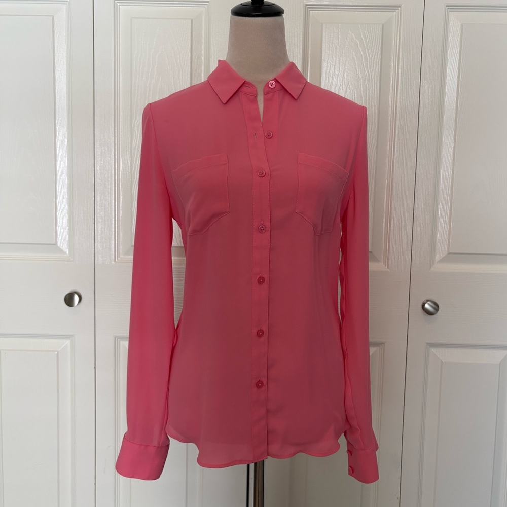 White House Black Market Pink Shirt. Size 2